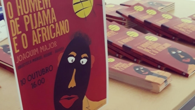 Livro «O Homem de Pijama e o Africano»